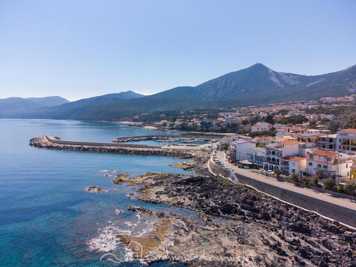 Casa Acqua Dolce Lägenhet Cala Gonone Exteriör bild